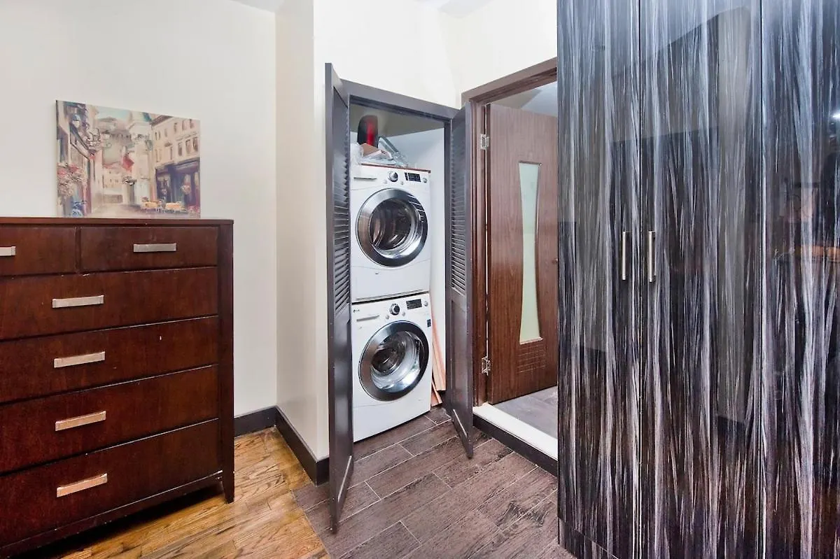 The Ideal II Vibe 8558 location